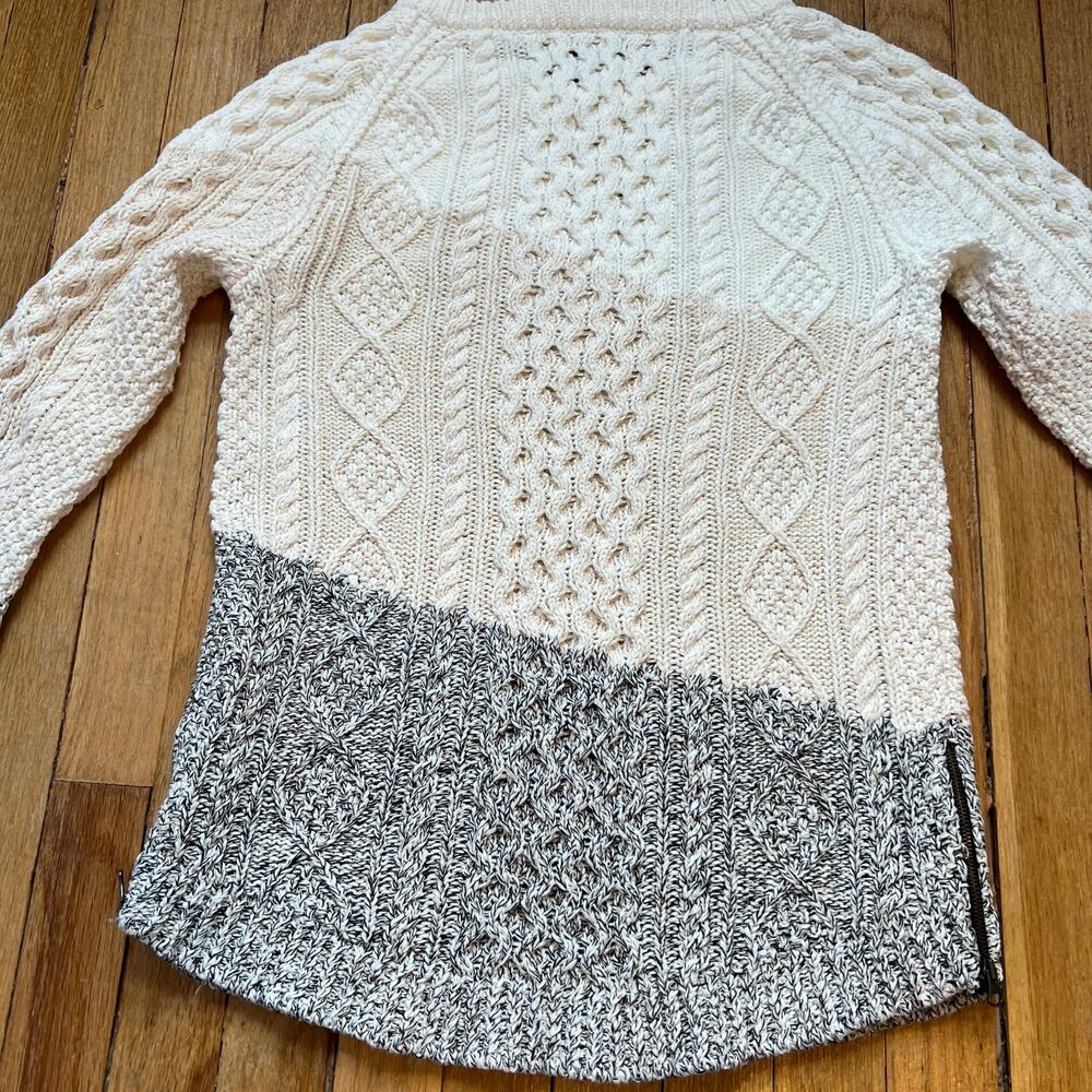 L.L. Bean Signature Fisherman Sweater Cable Knit Side Zippers Tri Color Size XXS - Picture 3 of 13
